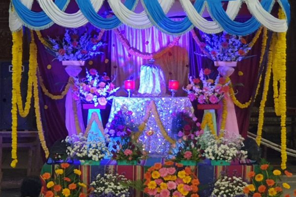 night worship poondi madha basilica